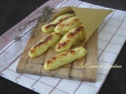 Veronic scritto il ottobre 22, 2018ottobre 22, 2018. Bastoncini Di Patate E Formaggio Ricetta Irresistibile
