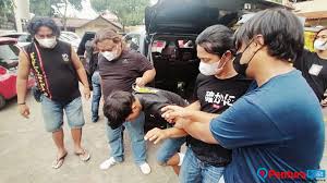 Viral video ojol tancap gas padahal penumpang belum naik akhirnya begini suara riau. The Sadistic Robber The Ojol Driver In Brebes Was Finally Arrested By The Police His Left Leg Was Stabbed World Today News