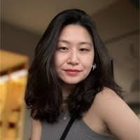 Iris Tan's Instagram, Twitter & Facebook