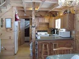 This tennessee cabin rental is in the friendly mennonite community of muddy pond on the cumberland plateau. Cabin At The Pond Muddy Pond Tennessee