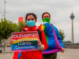 Find out about the resources and support services available on and off campus. Solidaritat Mit Der Polnischen Lsbtiq Community Duesseldorf Queer