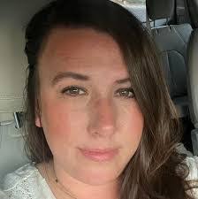 Sandra Crowson's Instagram, Twitter & Facebook