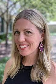 Kim Yetter's Instagram, Twitter & Facebook