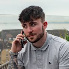 No inspiration for LinkedIn content?