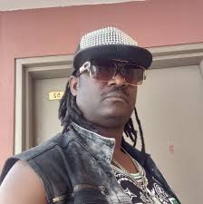 Fanatik Zafem yo pa kite Maestro DENER CEIDE chante Dlo Dous la non se yo  ki chantel poukont yo.. #belleimageplus