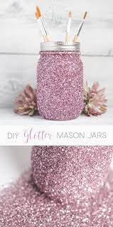 See full list on wikihow.com Diy Glitter Mason Jar Tutorial Sprinkled And Painted At Ka Styles Co Artesanatos Em Pote De Conserva Jarro Artesanato Para Vender