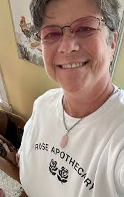 Sarah Ellenwood Kaylee Minnella 😂