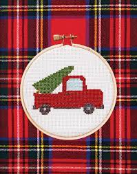 5.0 x 4.9 * 16ct aida (or 32ct. Country Living S Free Cross Stitch Patterns Cross Stitch Patterns Christmas Cross Stitch Cross Stitch Designs