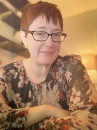 Carrie Silverman's Instagram, Twitter & Facebook