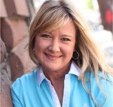 Karin Maynard's Instagram, Twitter & Facebook