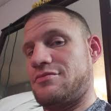 Carl Kinser's Instagram, Twitter & Facebook