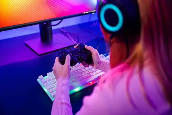 UAE gaming market sees rapid growth as video games dominate digital spending | Khaleej Times