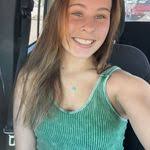 Sabrina Dees's Instagram, Twitter & Facebook