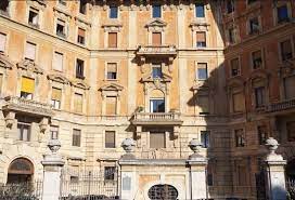 Take a look through our photo library, read reviews from real guests and book now with our price guarantee. Roma Dei Papi Hotel De Charme Bewertungen Fotos Preisvergleich Rom Italien Tripadvisor