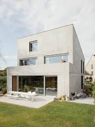 Tdh House En Belgique Par Le Studio I S M Architecten Journal Du Design Maisons En Beton Maisons Exterieures Maison D Architecture