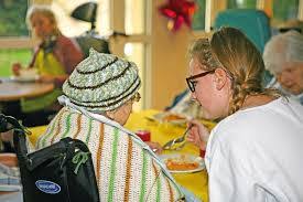 Il peut travailler seul ou sous la les qualités requises sont l'organisation, la rigueur, la rapidité et un bon relationnel. Lettre De Motivation Pour Un Emploi D Agent De Collectivite En Maison De Retraite L Emploi Pour Tous