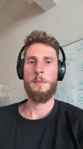 There are only 3 ways to grow revenue 👀 , As a growth professional these  are the variables I play with