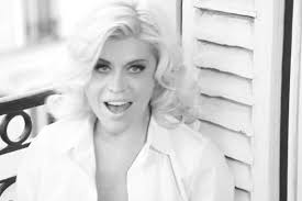 Check spelling or type a new query. Loredana Groza Alaturi De Fiica Sa In Vacanta Cum Au Pozat Cele Doua Foto Mamaplus