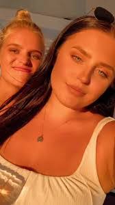 Emma Beech's Instagram, Twitter & Facebook