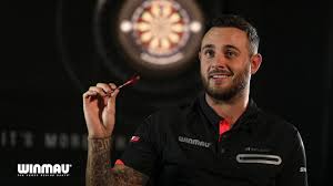 Damals qualifizierte er sich für die erste runde, wo er einen klaren 6. The Rockstar Joe Cullen Joins Winmau Youtube