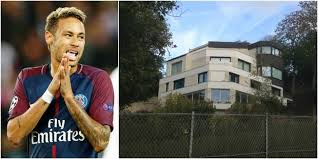 Neymar A Paris D Une Enorme Maison A Un Appart A Neuilly La Libre