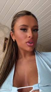 Tamara Rooney's Instagram, Twitter & Facebook