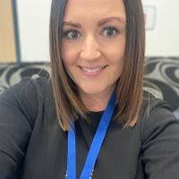 Kerry Dolan's Instagram, Twitter & Facebook