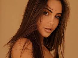 Nabilla et Thomas cambriolés: le préjudice s'élève à plus de 150.000 euros 