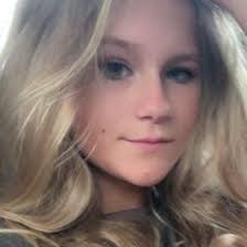 Annalee Sims's Instagram, Twitter & Facebook