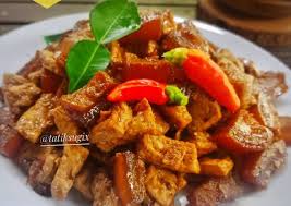 Masukkan potongan cecek/kulit sapi aduk rata. Cara Memasak Sambel Goreng Tahu Cecek Kulit Sapi Kekinian Resep Terbaik Dan Terlengkap