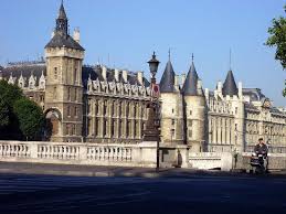 La más reciente información de palacio de justicia publicada en colombia.com. Palacio De Justicia Picture Of Paris Ile De France Tripadvisor