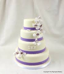 Wedding Cake Orchidees Blanches Et Mauves Gateaudecore Pateasucre Gateaumariage Rouen Gateaurouen Paris Weddingcake Weddingcake Bakery Cake Patisserie