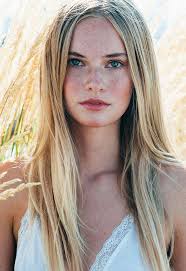 Avery Sheppard (annikawebber1)