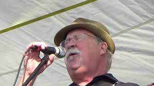 Dudley Connell and Sideline