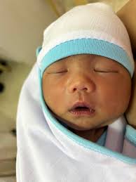 Before this day ends, a week ago the magical moment of my life happened  when I gave birth to a healthy bouncing baby boy.. I am a c-section mom. My  scar now