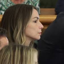 Lead investigator in Karen Read murder probe told friends he 'searched her  phone for nudes', trial hears