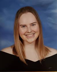 Taylor Swift is feeling so high school at the 2024 MTV #VMAs. ❤️