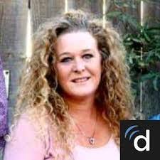 Marci Cline's Instagram, Twitter & Facebook