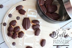 Madeleines Avec Coques En Chocolat Recette Facile Recette Madeleine Chocolat Coque En Chocolat Patisserie Facile Et Rapide