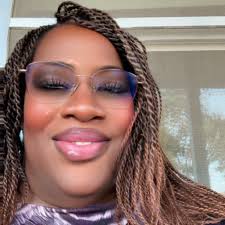 Thelma Carr (@thelma.carr.2025)