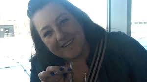 Joanne Hemingway's Instagram, Twitter & Facebook