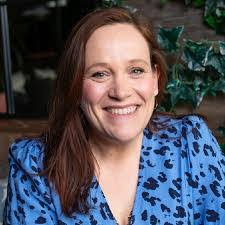 Patricia Bourke's Instagram, Twitter & Facebook