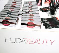 Risultati immagini per huda beauty prodotti