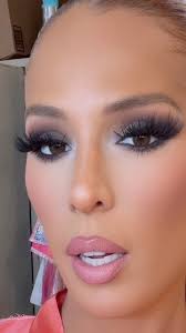 Crazy deep yoga session today. Cleared out so much energy.  🌙🧘🏼‍♀️🌅💖🙏🏻✨ @ Equinox West Hollywood