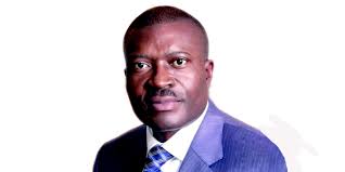 Top veteran nollywood actor, kanayo o kanayo has taken to his social media to show off the wads of cash he's intending to spray at obi cubana's presently ongoing mother burial. Kanayo O Kanayo To Contest For House Of Reps