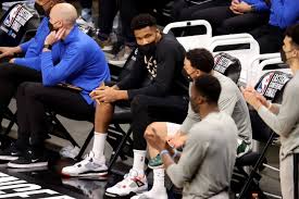 Suns milwaukee lost game 1 of the nba finals, but giannis antetokounmpo's performance a week after a knee. 6lld1oo2c8k1km