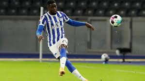 Unter anderem ging auch flügelspieler javairo dilrosun raus. Herthas Torunarigha Greift Wieder An Kicker