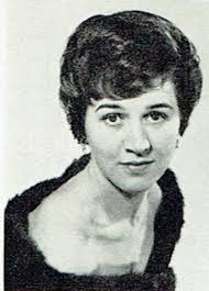 ⭐️ Vintage Photo of young Patricia Routledge ⭐️