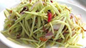 Sambal is an indonesian chili sauce or paste typically made from a mixture of a variety of chili peppers with secondary ingredients such as shrimp paste, garlic, ginger, shallot, scallion, palm sugar. Resipi Kerabu Mangga Muda Ala Thai Hanya Perlu Satu Langkah Sahaja