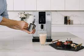 The best delonghi espresso machines can help you make perfect cups of coffee like that. Buy De Longhi Dinamica Ecam35025sb Truebrew Over Ice Fully Automatic Coffee And Espresso Machine With Premium Adjustable Frother Online In Vietnam B07rqn2fql